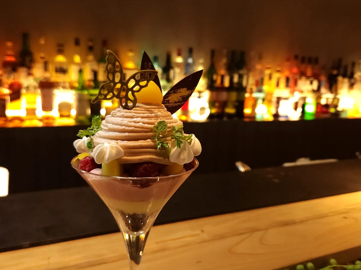 Seasonal parfait at SWEETS BAR ASHIOTO in Kobe