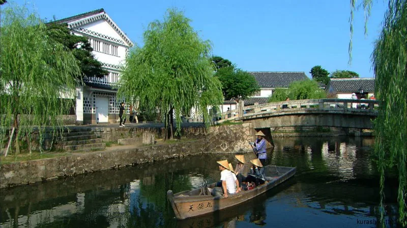Kurashiki River Boat Ride in the Bikan Historical Quarter